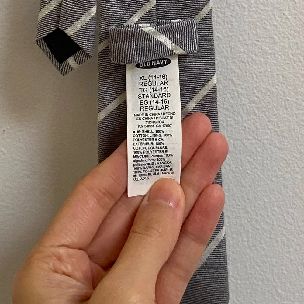 Old Navy Boys Striped Tie XL (14-16)